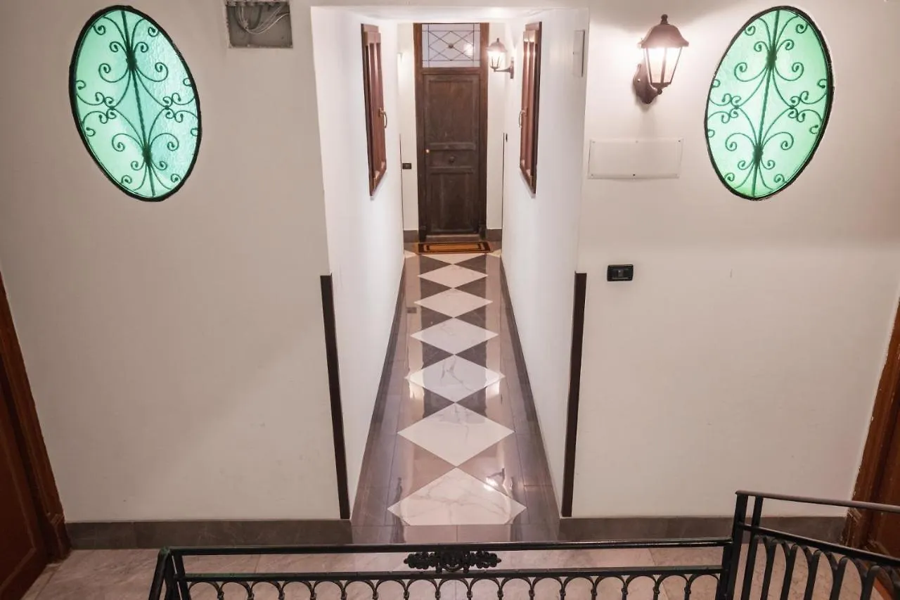 Conte Ruggero Apartment By Domusicily Palermo 0*,